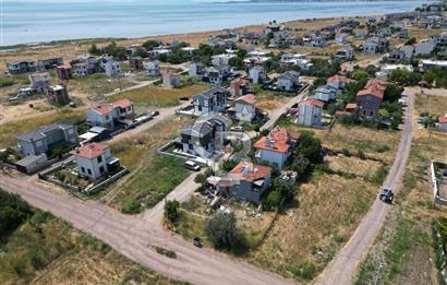 Ayvalık Altınova'da Satılık İmarlı Arsa 