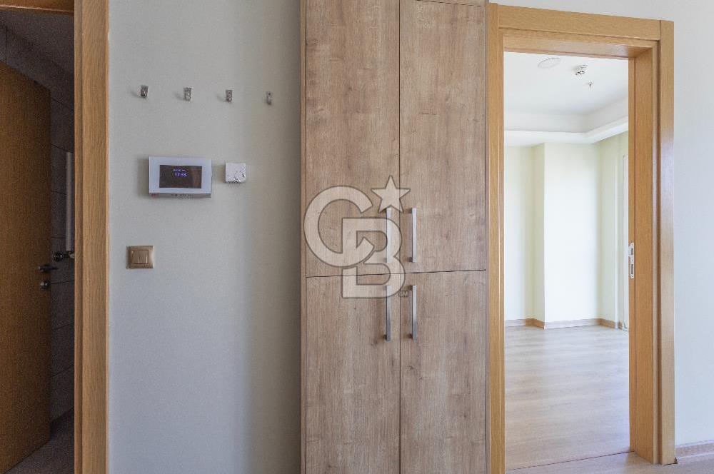 Ümraniye Caspian Modern Sitesi Kiralık 1+1 Daire