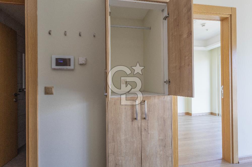 Ümraniye Caspian Modern Sitesi Kiralık 1+1 Daire