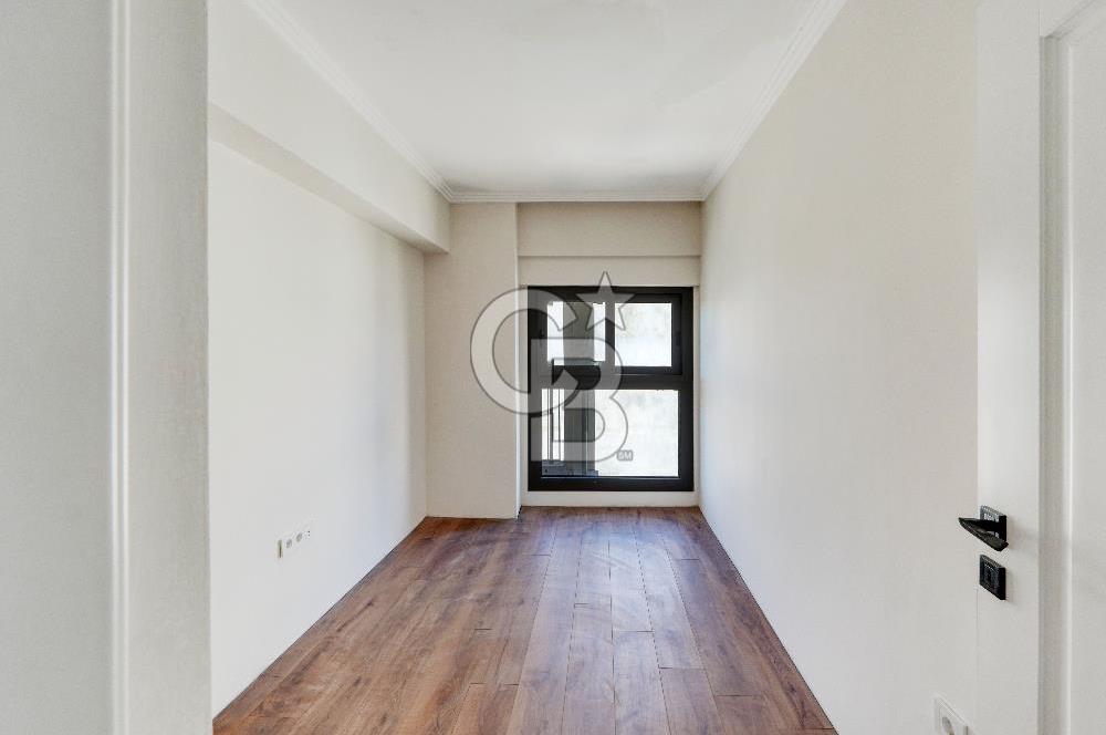 DENİZ MANZARALI SIFIR 3+1 BOSTANLI YALI DAİRESİ