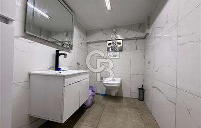 CB ONE'dan Karaköy Kemeraltı Caddesi'nde Kiralık Komple Bina