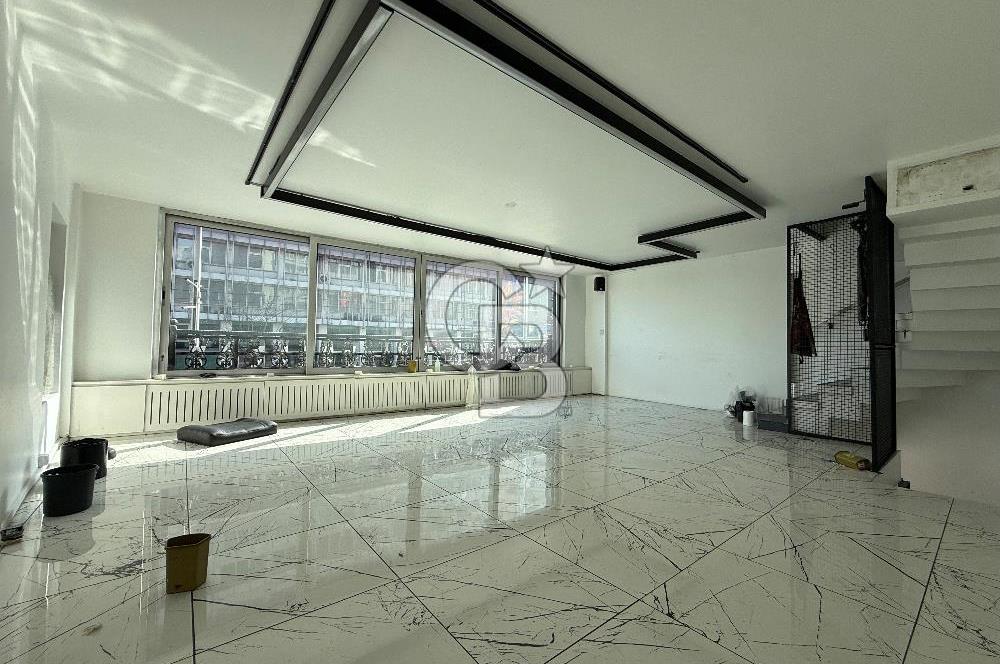 CB ONE'dan Karaköy Kemeraltı Caddesi'nde Kiralık Komple Bina