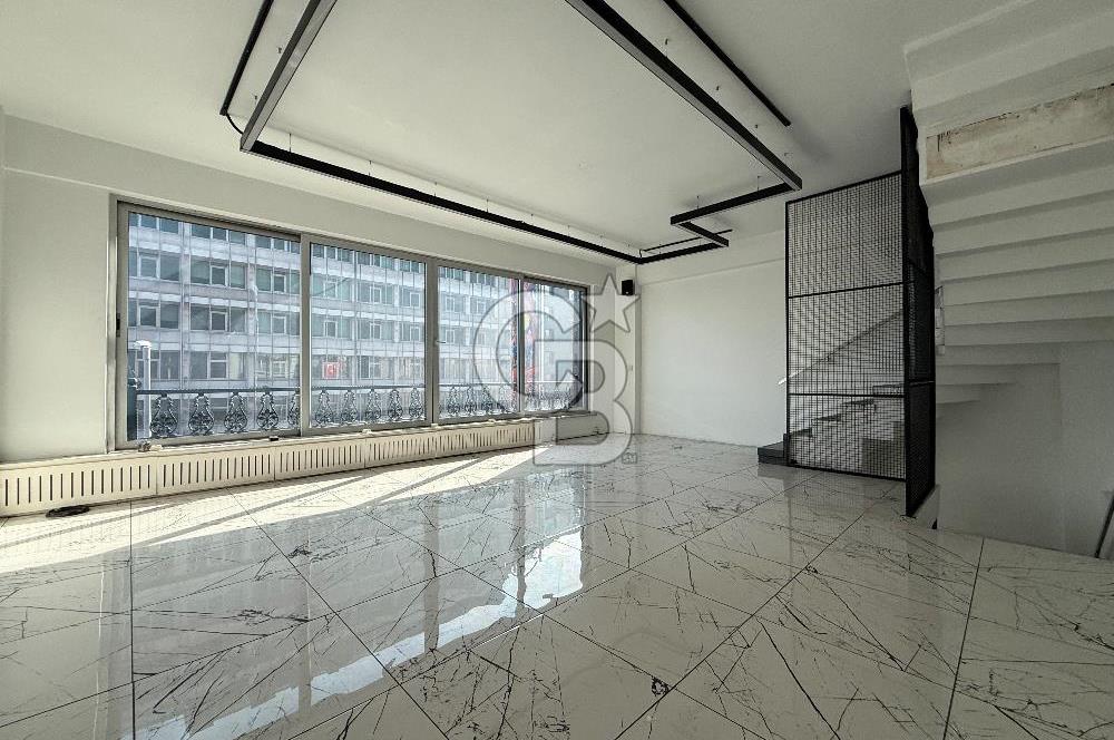 CB ONE'dan Karaköy Kemeraltı Caddesi'nde Kiralık Komple Bina