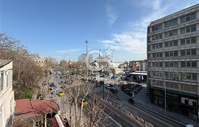 CB ONE'dan Karaköy Kemeraltı Caddesi'nde Kiralık Komple Bina