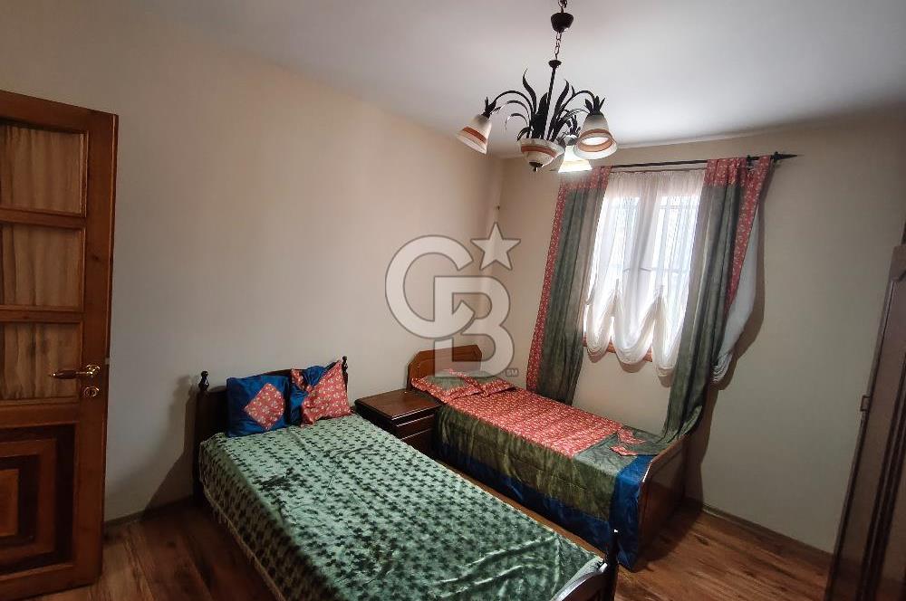 YENİVALİLİK CİVARI ŞEHRİN KALBİNDE KİRALIK EŞYALI 2+1