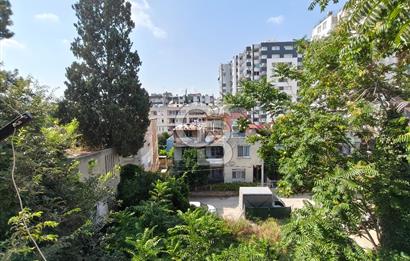 YENİVALİLİK CİVARI ŞEHRİN KALBİNDE KİRALIK EŞYALI 2+1