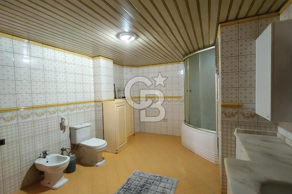 YENİVALİLİK CİVARI ŞEHRİN KALBİNDE KİRALIK EŞYALI 2+1