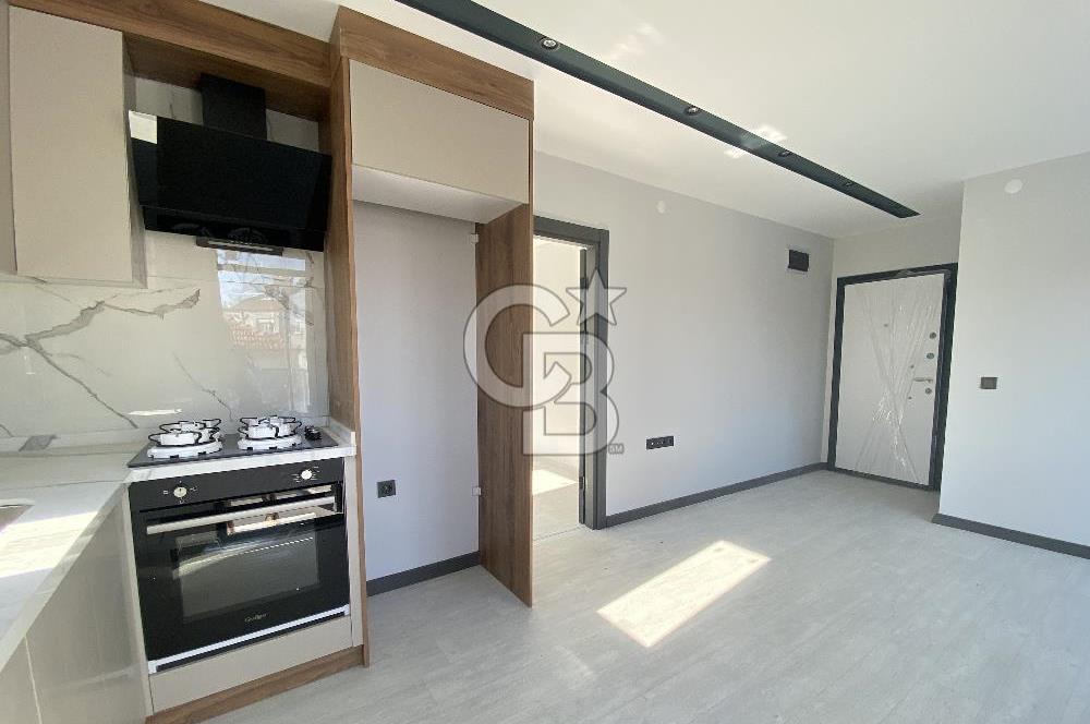 Gazi'de Şifa Hastanesi 400mt Arakat Asansörlü Kiralık 1+1 Daire