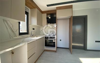 Gazi'de Şifa Hastanesi 400mt Arakat Asansörlü Kiralık 1+1 Daire