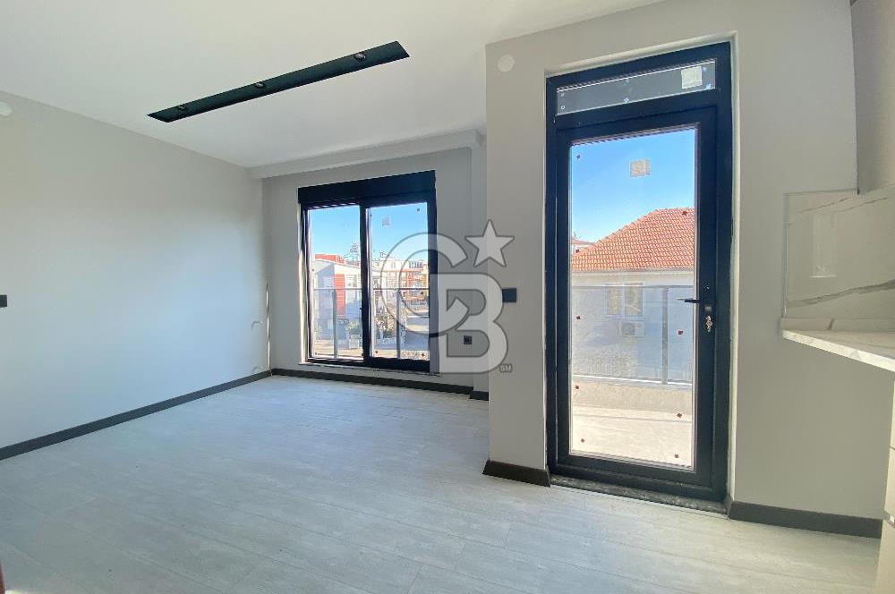 Gazi'de Şifa Hastanesi 400mt Arakat Asansörlü Kiralık 1+1 Daire