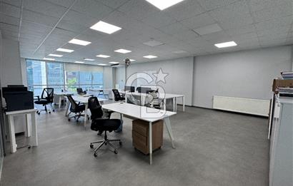 Büyükdere Caddesi Sanayi Metrosu Arkası Eşyalı Kiralık Ofis Katı