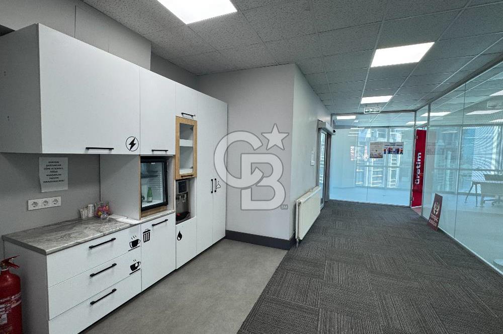 Büyükdere Caddesi Sanayi Metrosu Arkası Eşyalı Kiralık Ofis Katı