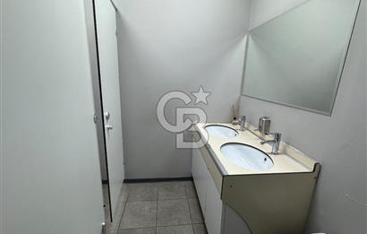 Büyükdere Caddesi Sanayi Metrosu Arkası Eşyalı Kiralık Ofis Katı