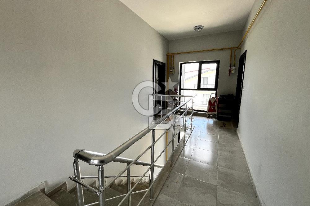 Başiskele Yeniköy Oturuma Hazır 2+1 Satılık Çatı Dubleks Daire