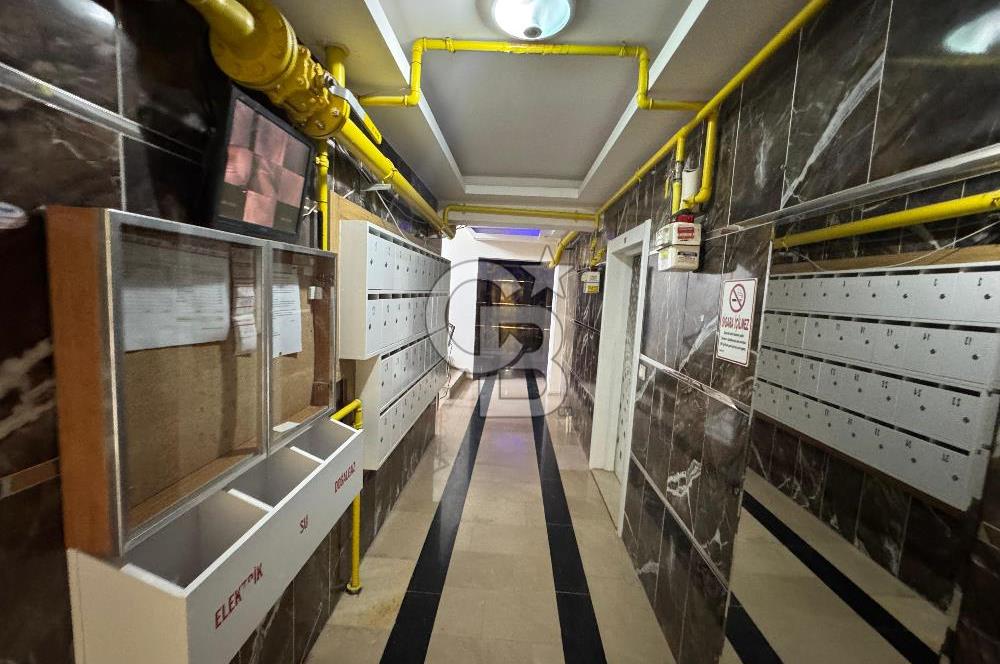 Çiğli İnönü Mah. Bintaş Park Sitesinde Satılık 1+1 Daire