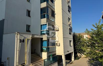 Çiğli İnönü Mah. Bintaş Park Sitesinde Satılık 1+1 Daire
