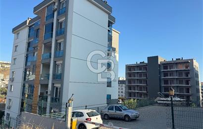 Çiğli İnönü Mah. Bintaş Park Sitesinde Satılık 1+1 Daire