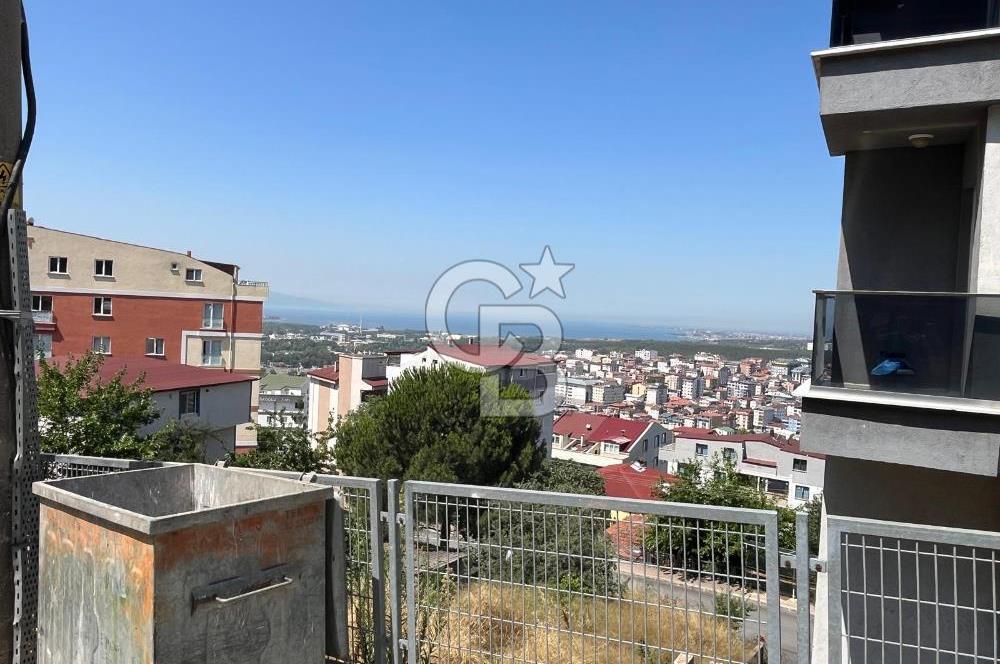 GEBZE ADEMYAVUZ'DA MERKEZİ & HAVADAR KONUMDA SATILIK ARSA