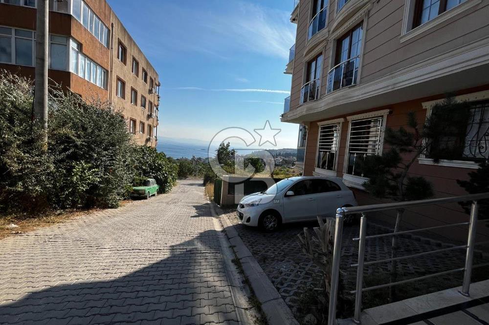 GEBZE BARIŞ'ta SIFIR AYARINDA DENİZ MANZARALI 3+1 SATILIK DAİRE