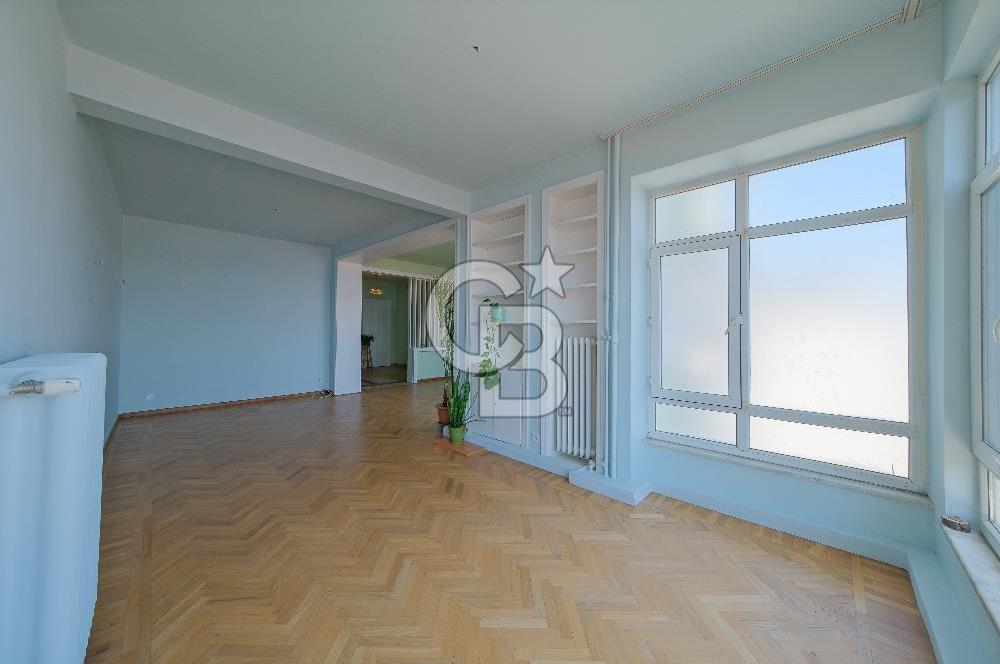 Gümüşsuyu'nda Boğaz Manzaralı Kiralık 3+1 Daire