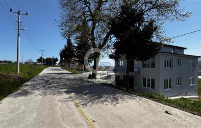 2000 m2 arazi üzerinde satılık villa