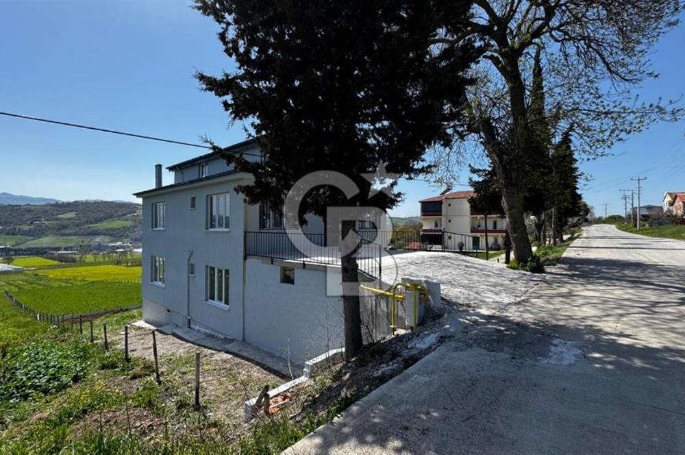 2000 m2 arazi üzerinde satılık villa