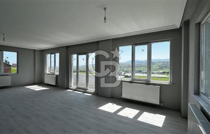 2000 m2 arazi üzerinde satılık villa
