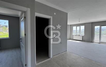 2000 m2 arazi üzerinde satılık villa