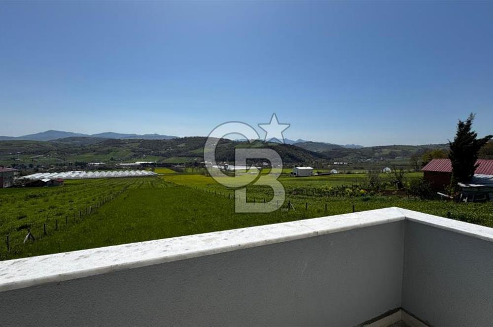 2000 m2 arazi üzerinde satılık villa