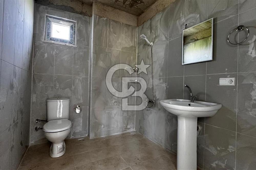 2000 m2 arazi üzerinde satılık villa