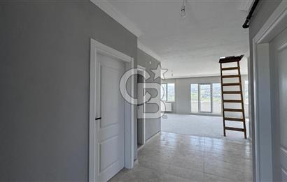 2000 m2 arazi üzerinde satılık villa