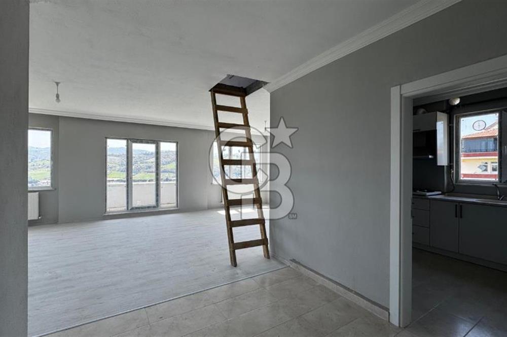 2000 m2 arazi üzerinde satılık villa