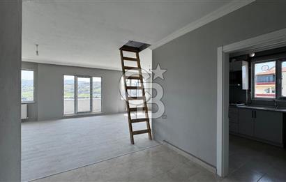 2000 m2 arazi üzerinde satılık villa