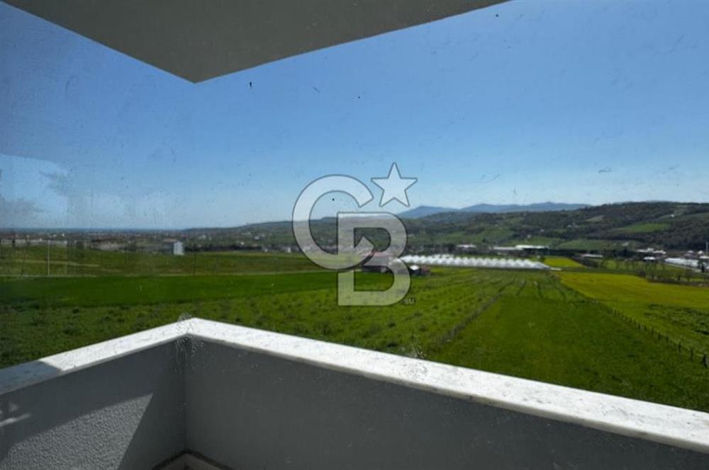2000 m2 arazi üzerinde satılık villa