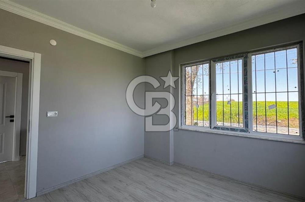 2000 m2 arazi üzerinde satılık villa