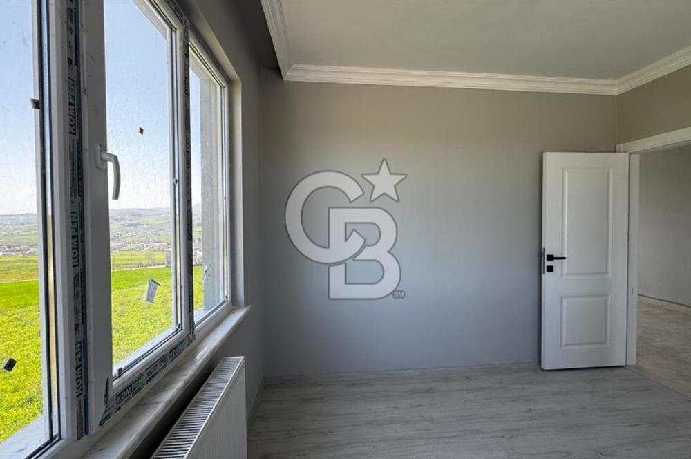 2000 m2 arazi üzerinde satılık villa