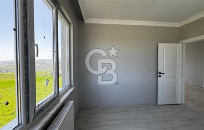 2000 m2 arazi üzerinde satılık villa