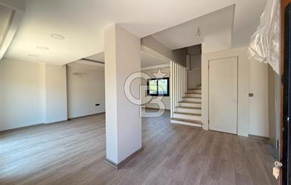 Urla Çeşmealtın’da Satılık 3+1 Villa