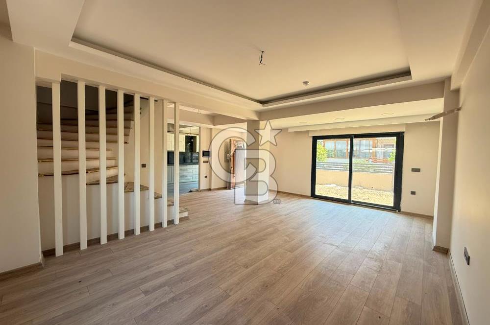 Urla Çeşmealtın’da Satılık 3+1 Villa