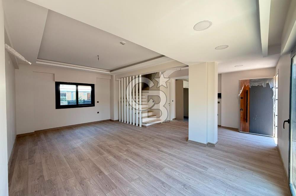 Urla Çeşmealtın’da Satılık 3+1 Villa