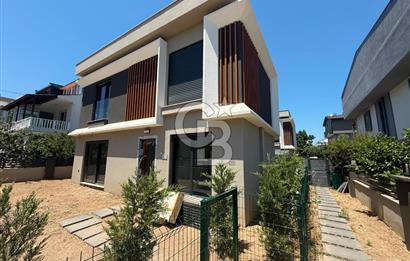 Urla Çeşmealtın’da Satılık 3+1 Villa