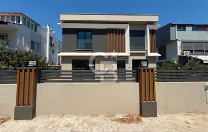 Urla Çeşmealtın’da Satılık 3+1 Villa