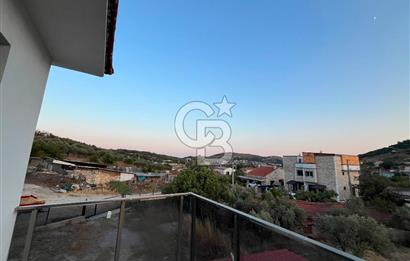 Foça Ilıpınar’da 450 m² Bahçeli Kiralık Müstakil Dubleks 