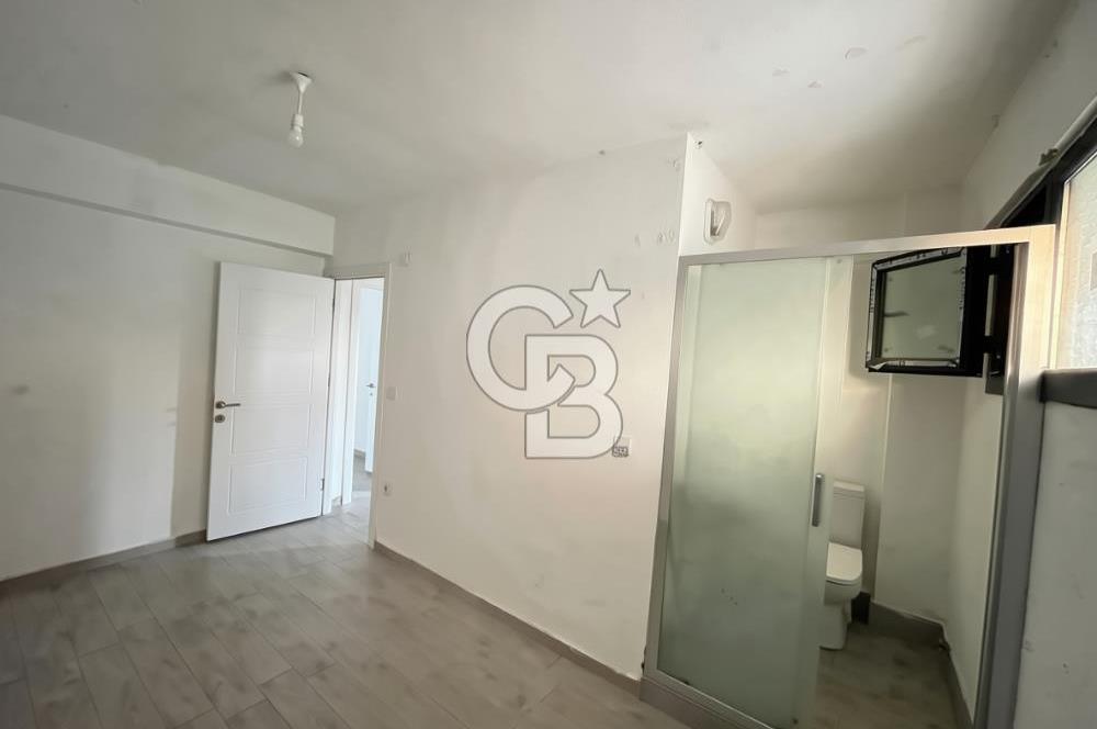 Foça Ilıpınar’da 450 m² Bahçeli Kiralık Müstakil Dubleks 