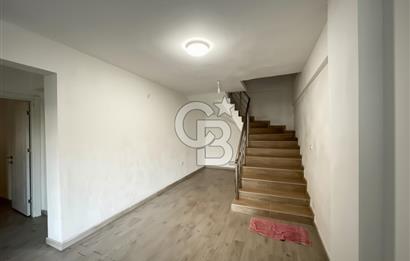 Foça Ilıpınar’da 450 m² Bahçeli Kiralık Müstakil Dubleks 