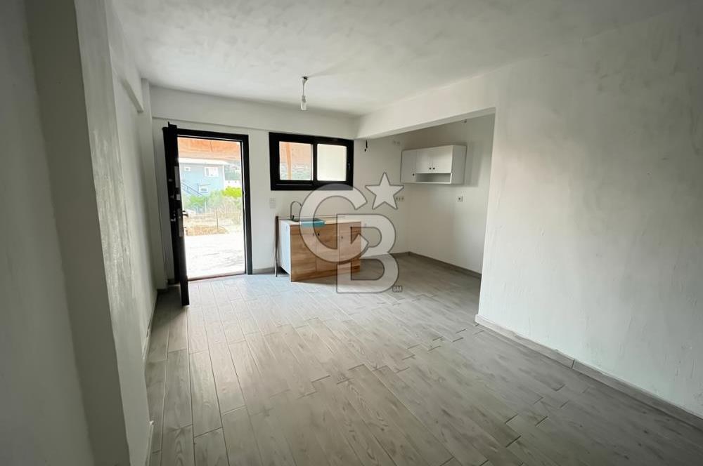 Foça Ilıpınar’da 450 m² Bahçeli Kiralık Müstakil Dubleks 