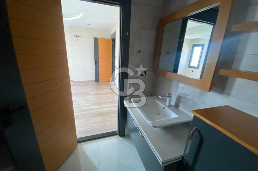 Gürselpaşa Furkan Premierde Havuzlu Lüks Site İçi Kiralık 4+1
