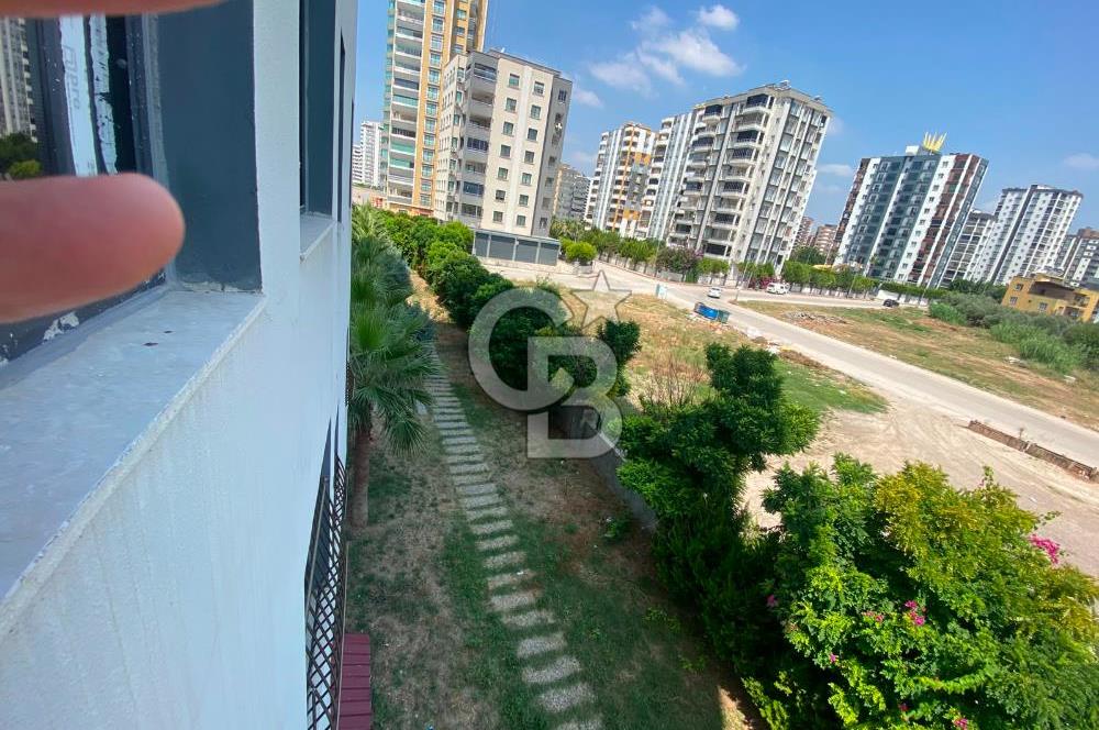 Gürselpaşa Furkan Premierde Havuzlu Lüks Site İçi Kiralık 4+1