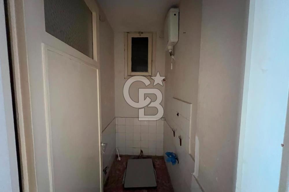 Alaybey'de Selçuk Yaşar İlkokulu Arkasında Bahçeli 3+1 Daire