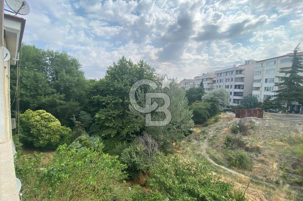 KULELİ SK, KATTA MANZARALI TEMİZ BOYALI 3+1 120 M2 KİRALIK DAİRE